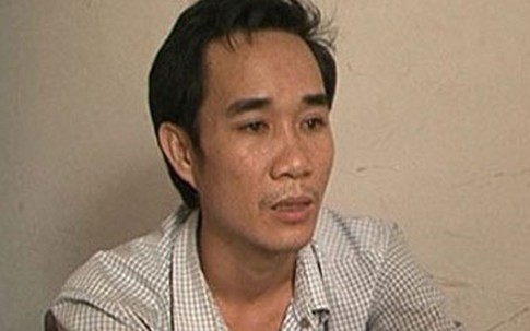 Bị đánh sắp chết, thiếu phụ vẫn cố mặn nồng với tình trẻ