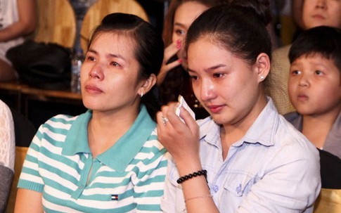 Gia đình Duy Nhân bán đất đai, không nhận hỗ trợ từ nghệ sĩ