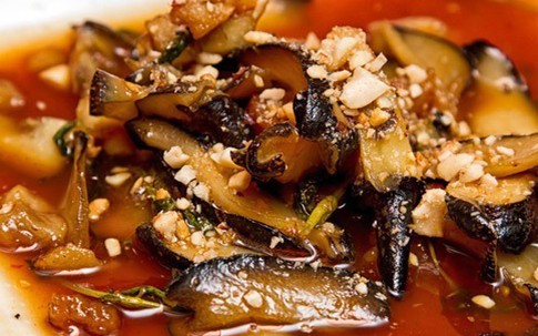 10 quán ốc phải canh mới có chỗ ngồi