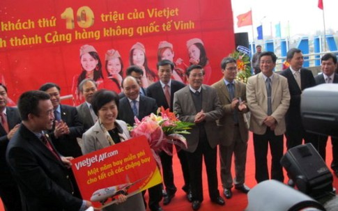 Vietjet tặng một năm bay miễn phí cho khách hàng thứ 10 triệu