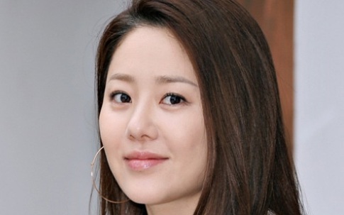 Gia đình chồng cũ "cấm cửa" Á hậu Hàn Go Hyun Jung