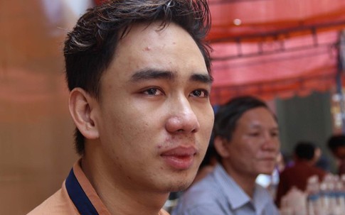 Con trai phi công vừa hy sinh quyết theo nghiệp bố