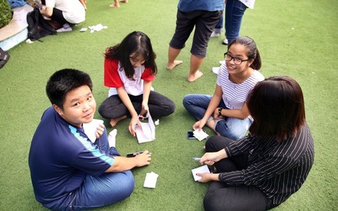 Học sinh Hà Nội dạy trẻ em nhận thức về tình yêu gia đình