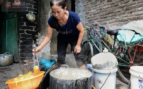 “Chúng tôi không ai thất đức mà dùng bột thông cống để luộc ngô, khoai”