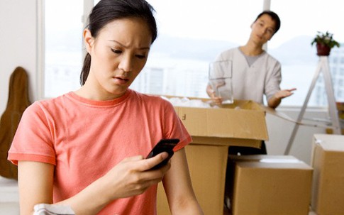 Sốc với đoạn ghi âm “tố” chồng có nhân tình bên ngoài