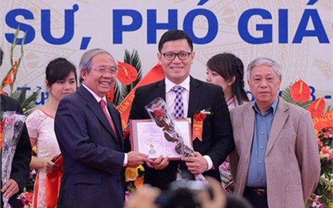 PGS trẻ nhất tham gia diễu hành mừng Quốc khánh