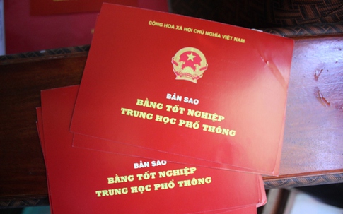 Làm giả cả thẻ ngành Công an