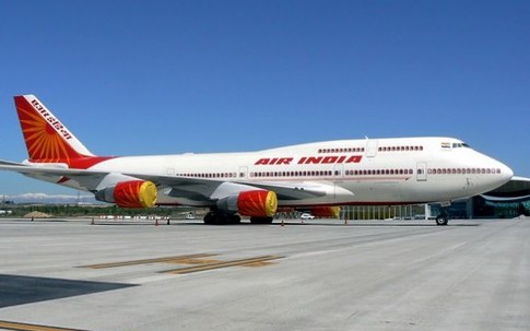 Cơ trưởng, cơ phó đánh nhau trong buồng lái