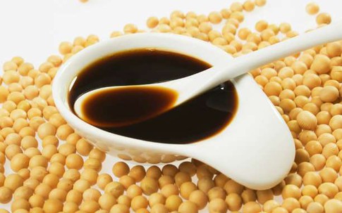 9 thực phẩm khiến cơ thể mất nước