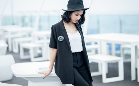 Học style thanh lịch của MC Thanh Vân