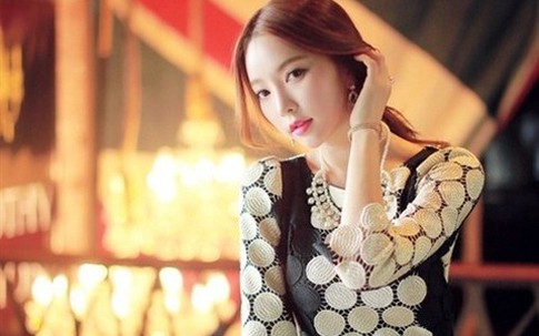 Đầm tay lỡ - Sự lựa chọn cho ngày giao mùa