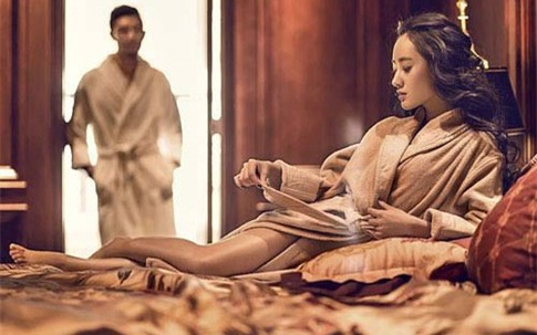 Cùng là đàn bà, sao cứ làm khổ nhau?