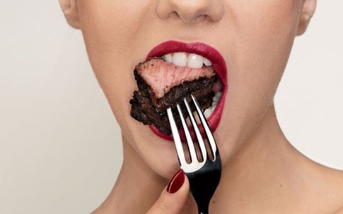 Mối nguy hại khi bạn ăn quá nhiều chất đạm mỗi ngày