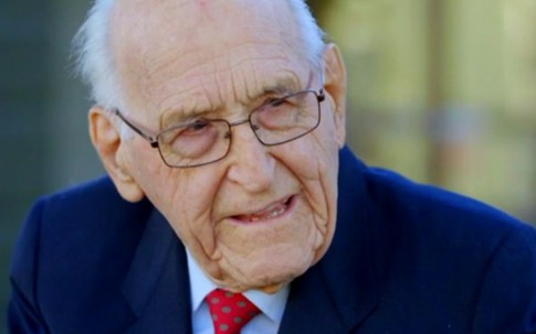 Bí quyết sống sống lâu, sống khỏe của cựu bác sĩ 100 tuổi