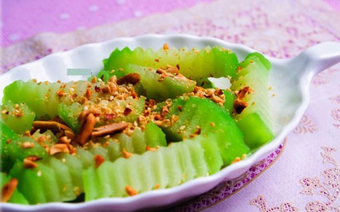 Sai lầm cần tránh khi giảm cân bằng bí đao