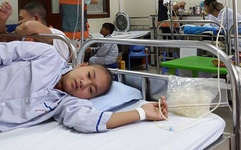 Vòng tay Nhân ái (MS 155): Mồ côi cha, bé mắc bệnh máu không tiền phẫu thuật cắt lách