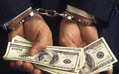 Đại gia bị lừa 700 triệu khi chạy việc cho con gái