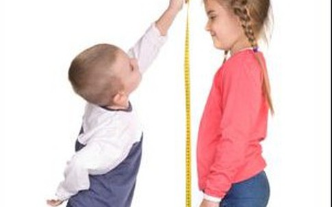 5 thói quen xấu khiến trẻ thấp lùn