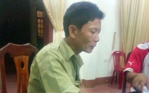 Khởi tố người chồng chém chết vợ trong nhà tắm