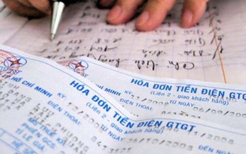 Giá điện sẽ tăng sau Tết bởi chi phí “treo” của EVN?