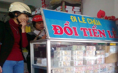 Bùng phát đổi tiền lẻ trên mạng