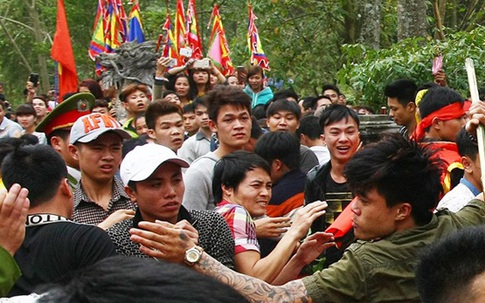 Khi lễ hội được chấm điểm như học sinh