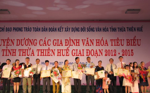 Phong trào “Toàn dân đoàn kết xây dựng đời sống văn hóa" ảnh hưởng lớn tới kết quả công tác Dân số