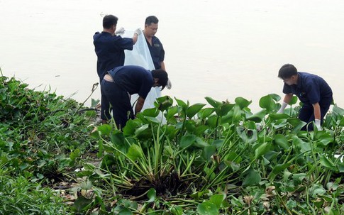 Nam thanh niên chết trên sông mang theo ảnh bạn gái