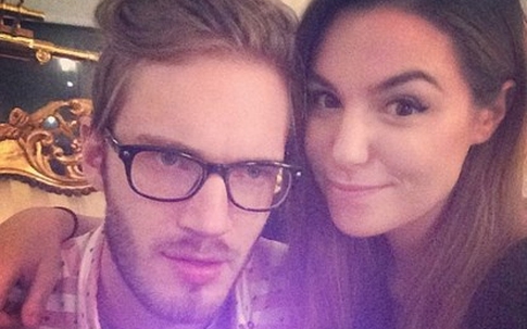 Chàng trai kiếm 83 tỷ đồng/năm nhờ game và youtube