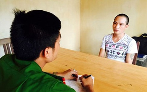 Bắt quả tang vợ ngoại tình, giở trò “bồi thường danh dự”
