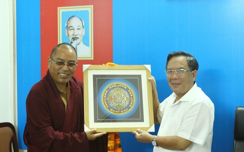 Ngài Hungkar Dorje Rinpoche thăm Ban Tôn giáo TP Hà Nội