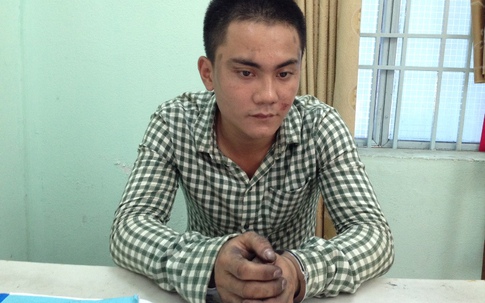 Bắt 2 tên cướp tài sản của đôi tình nhân đang tâm sự trên phố