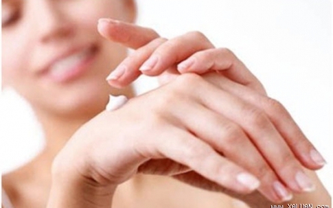 Những mảng da đỏ hồng trên người - bệnh gì?