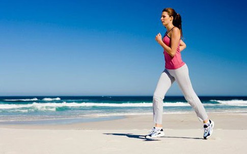 Học cách sống chậm hơn bằng đi bộ mỗi ngày