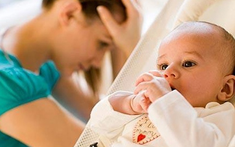 Chồng có bớt yêu vợ chỉ vì... những vết rạn da?