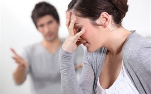 Chồng ngoại tình còn thách thức vợ