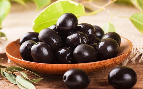 6 loại quả màu đen cực tốt nên ăn nhiều để đẹp da, giữ dáng