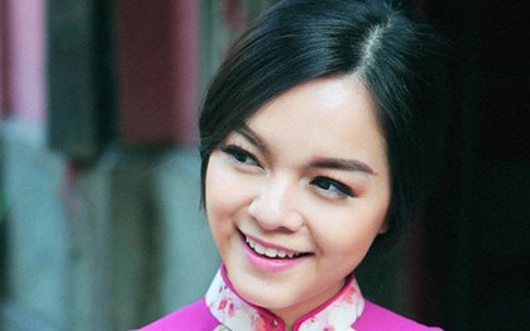 Phạm Quỳnh Anh: 'Chồng thỉnh thoảng hoang mang vì tôi không biết ghen'