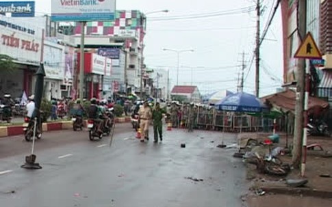 Bình Phước: Xe khách đâm 3 chết người rồi chạy trốn