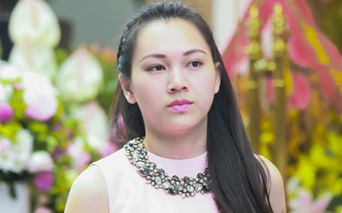 Chồng Ngọc Thạch vui mừng thông báo người đẹp đã "mẹ tròn con vuông"