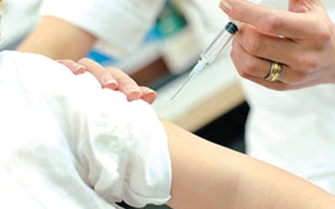 Con chết sau đêm sinh nhật 10 tuổi chỉ vì quên một mũi tiêm