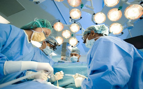 Phương pháp mới giúp bệnh nhân ung thư dạ dày không phải phẫu thuật cắt bỏ