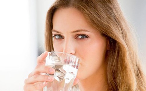 5 sai lầm khi bổ sung nước