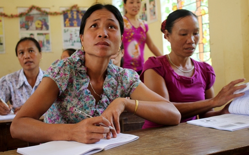 Niềm vui biết đọc chữ của “học trò” 66 tuổi