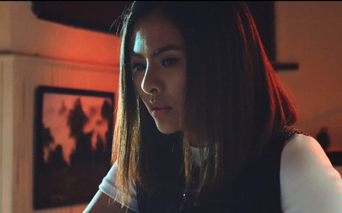 Vân Trang sợ chồng buồn vì hôn Tim suốt 5 tiếng trên phim