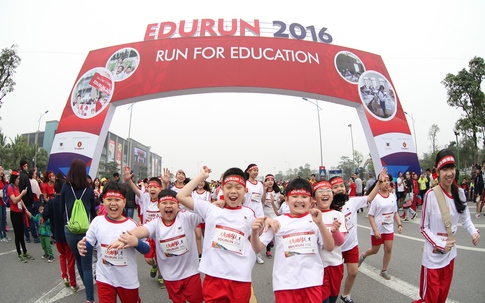 Giải chạy Edurun 2016: Hơn 10.000 người góp quỹ xây trường cho học sinh nghèo Quảng Trị