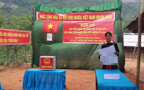 Bản làng vùng cao rộn ràng ngày bầu cử sớm