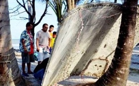 Thái Lan tìm thấy mảnh vỡ nghi của MH370