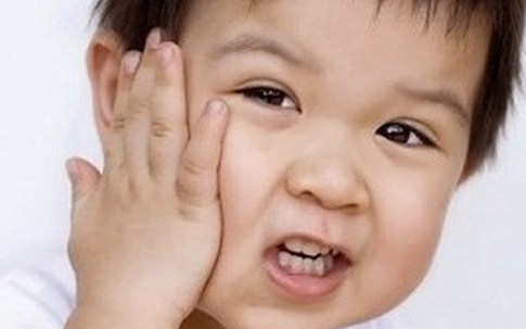Trẻ mắc quai bị, cần cách ly 10 - 21 ngày