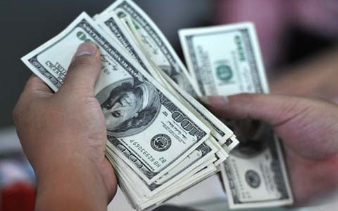 Giá USD bật tăng